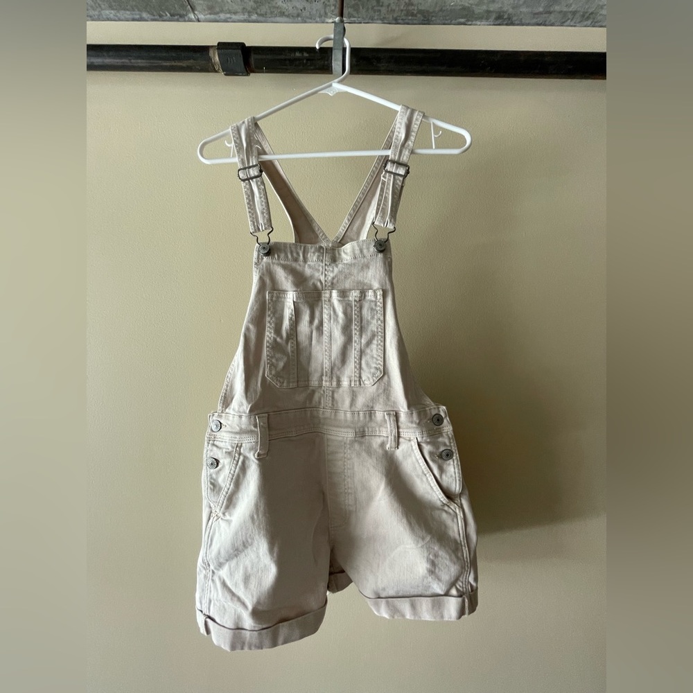 American Eagle overalls//size 8//Worn once